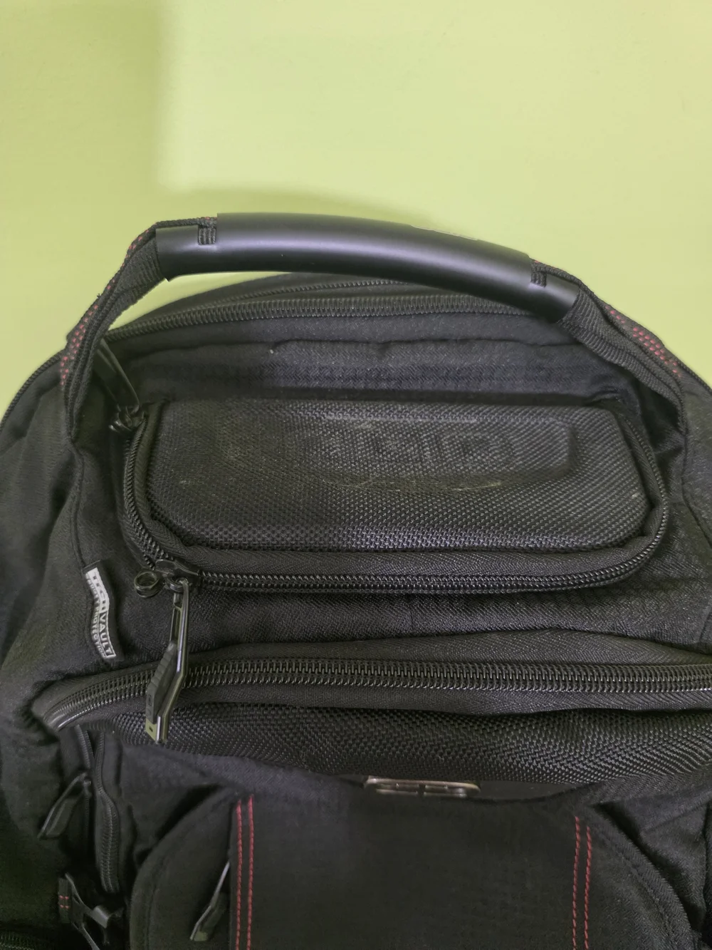OGIO Airflow Black Laptop Tablet Backpack Multi Compartment